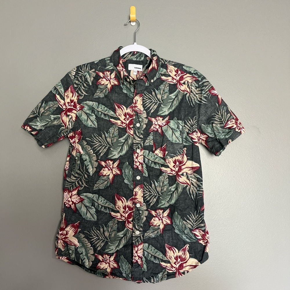 Sonoma Men's Tropical Floral Button Down Shirt - Red and Green